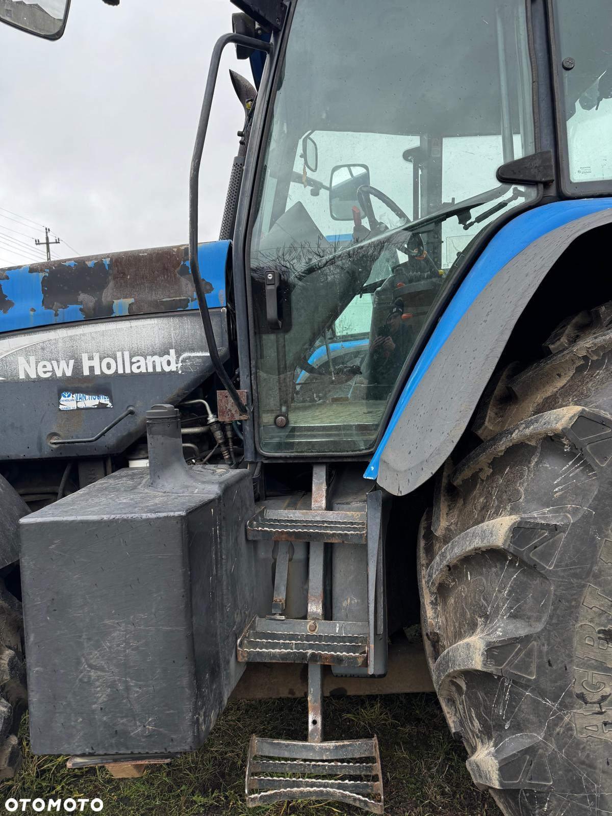 New Holland TM175 - 24