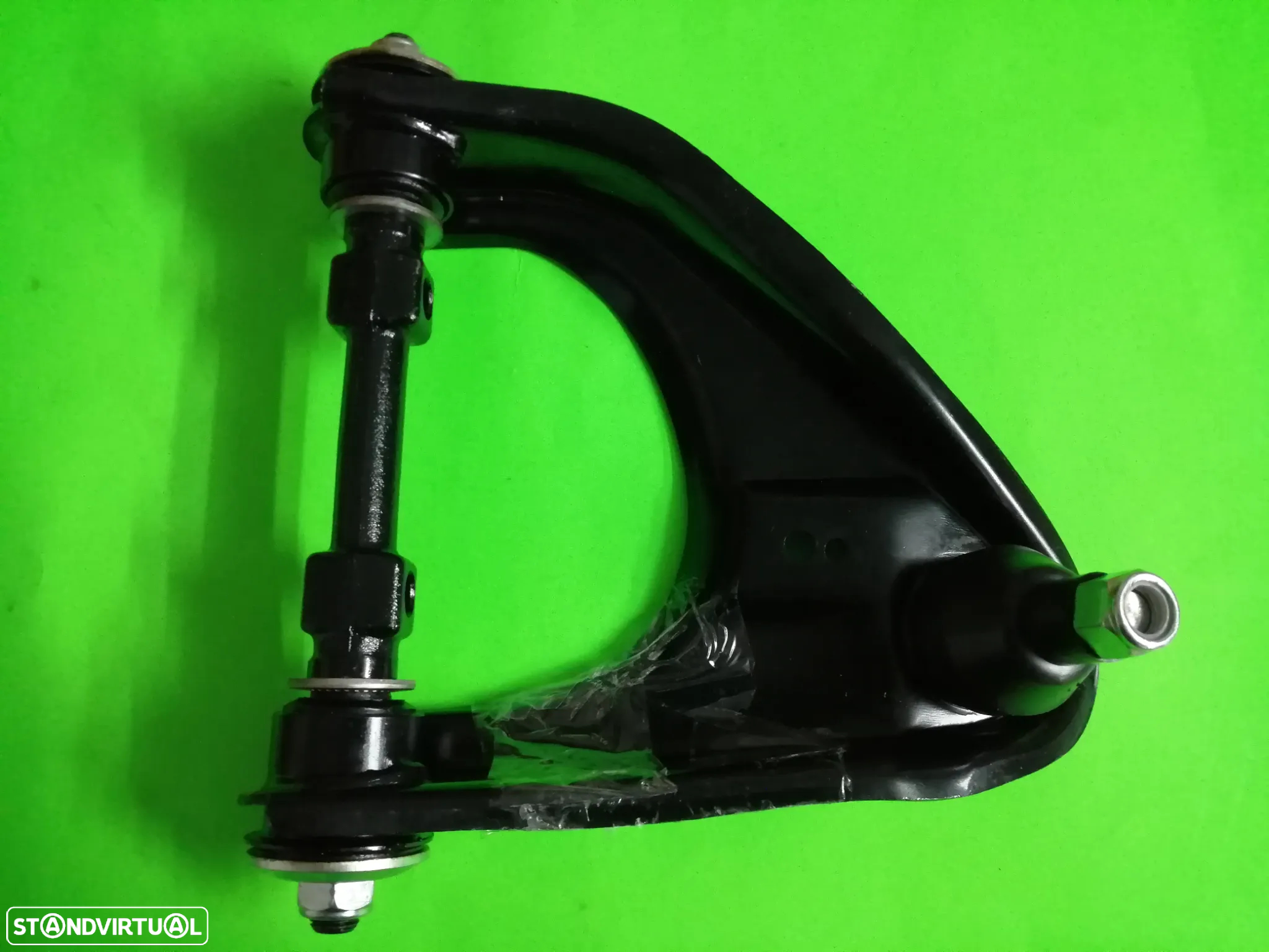 Braço / Braços de Suspensão ( NOVOS ) - Mitsubishi L200 K14 - 2