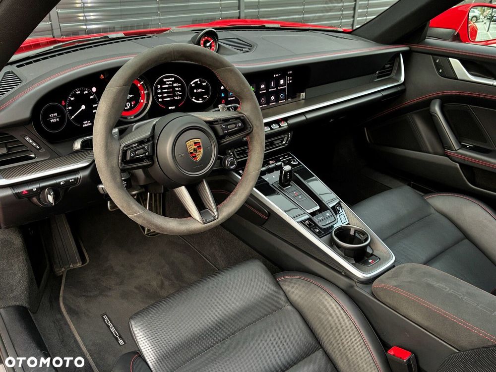 Porsche 911 - 22