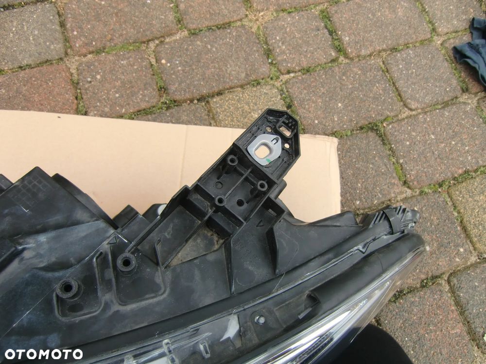Lampa lewa Mercedes CLA BI XENON W117 Europa ładna A1179068900 NIE SKRĘTNA - 4