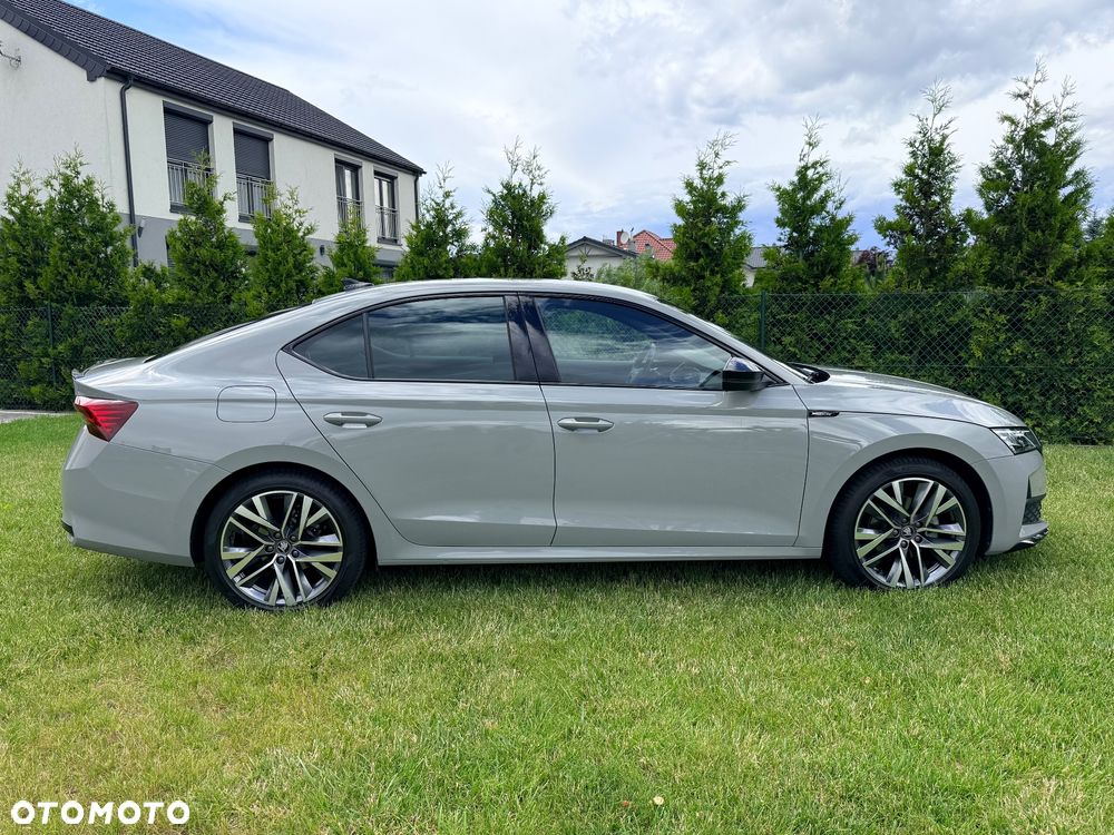 Skoda Octavia 2.0 TDI Sportline DSG - 20