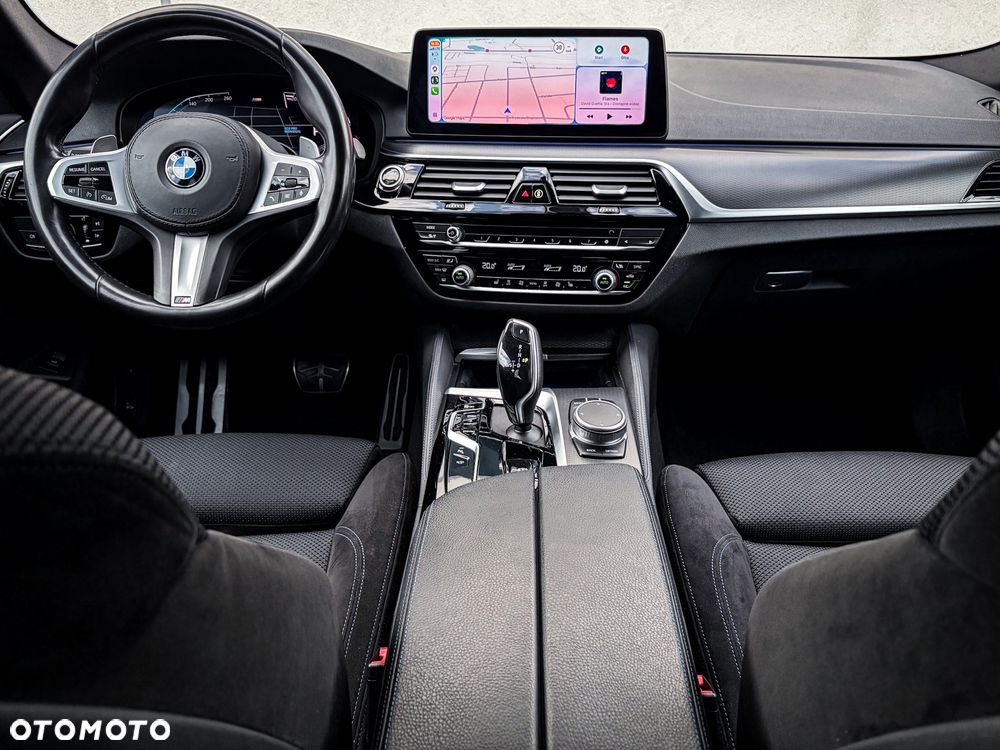 BMW Seria 5 520d M Sport Edition - 24