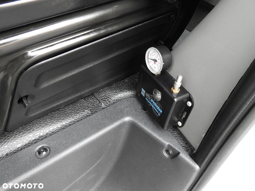 Renault MASTER PLANDEKA 10 PALET WEBASTO TEMPOMAT KLIMATYZACJA LEDY PNEUMATYKA  165KM - 31