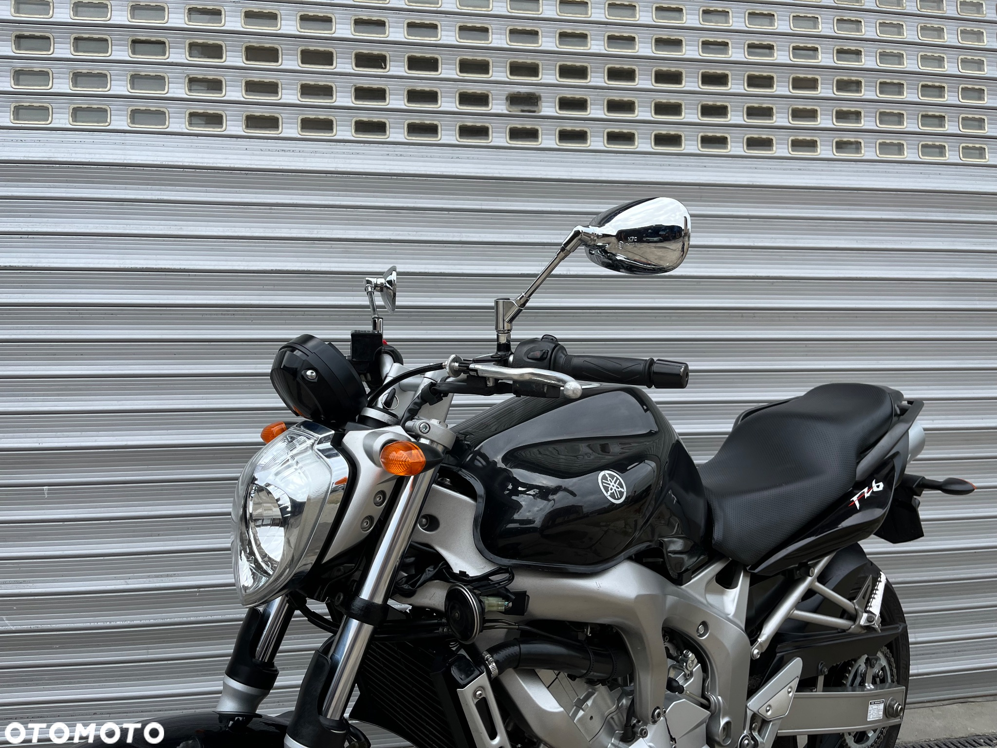Yamaha FZ6 - 16