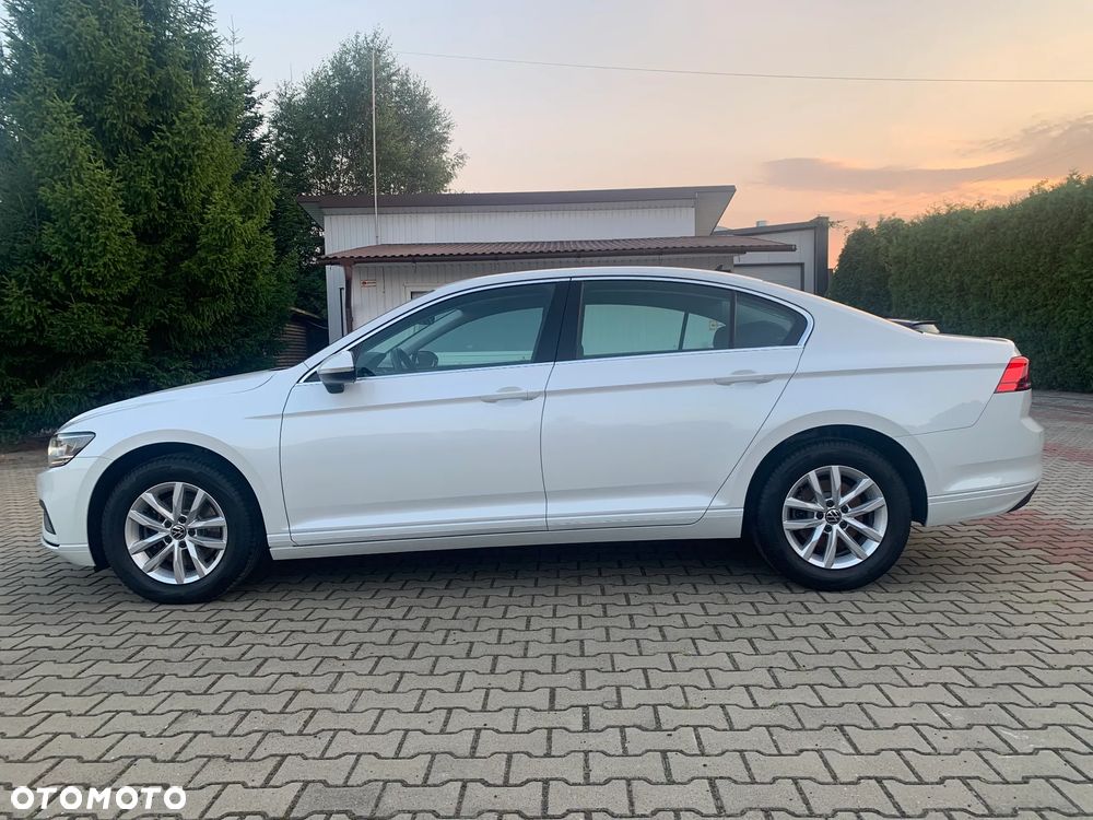 Volkswagen Passat 2.0 TDI EVO Business DSG - 5
