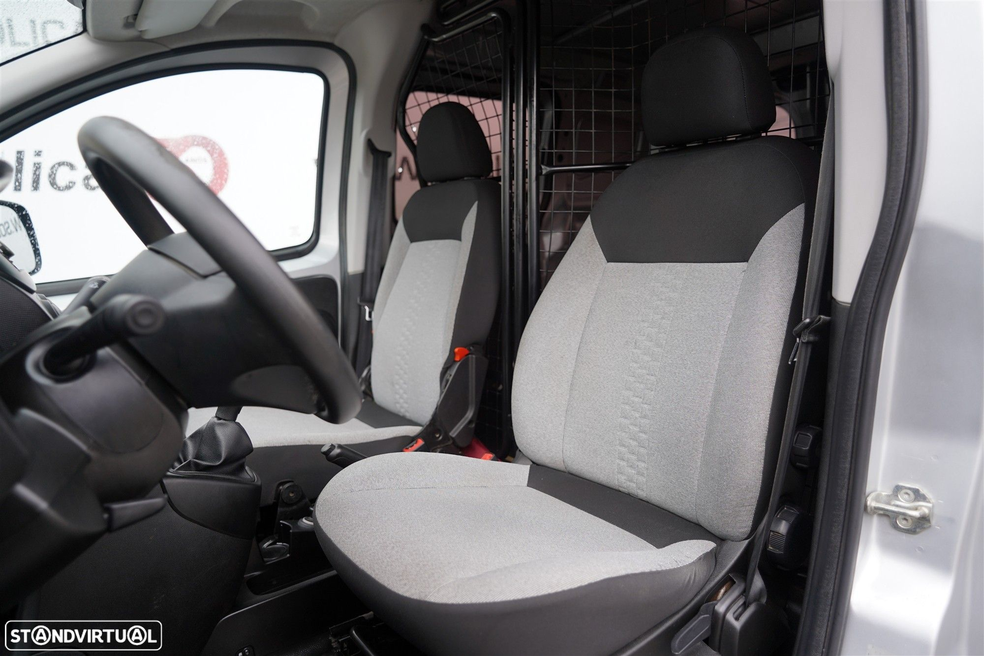 Fiat Fiorino 1.3 M-jet Adventure - 18