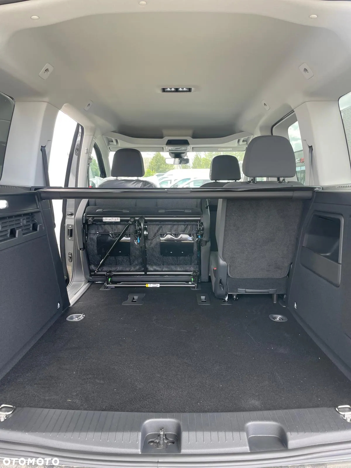 Volkswagen Caddy 2.0 TDI - 13