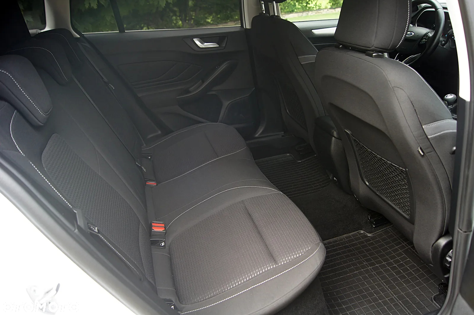 Ford Focus Turnier 1.5 EcoBlue Start-Stopp-System COOL&CONNECT - 28