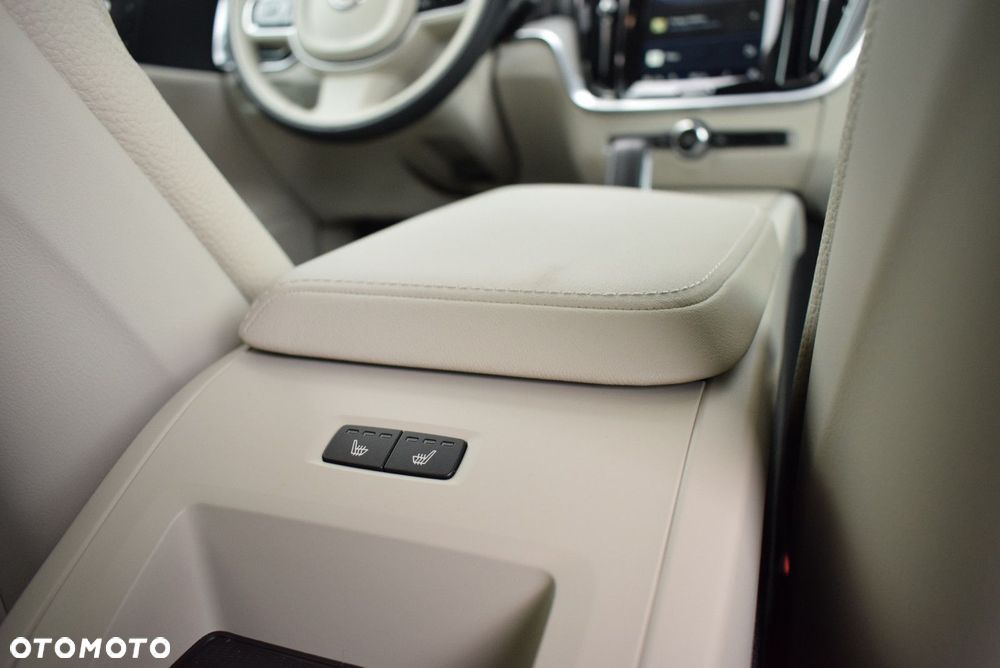Volvo V60 - 18