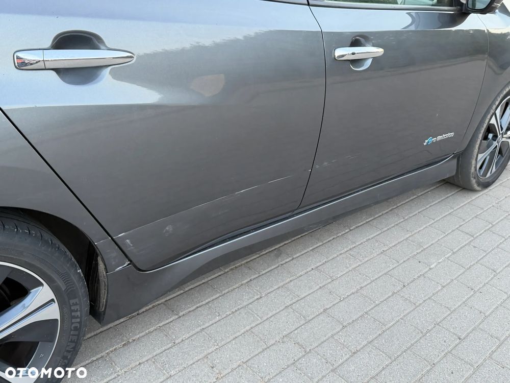 Nissan Leaf 40 kWh Tekna - 31