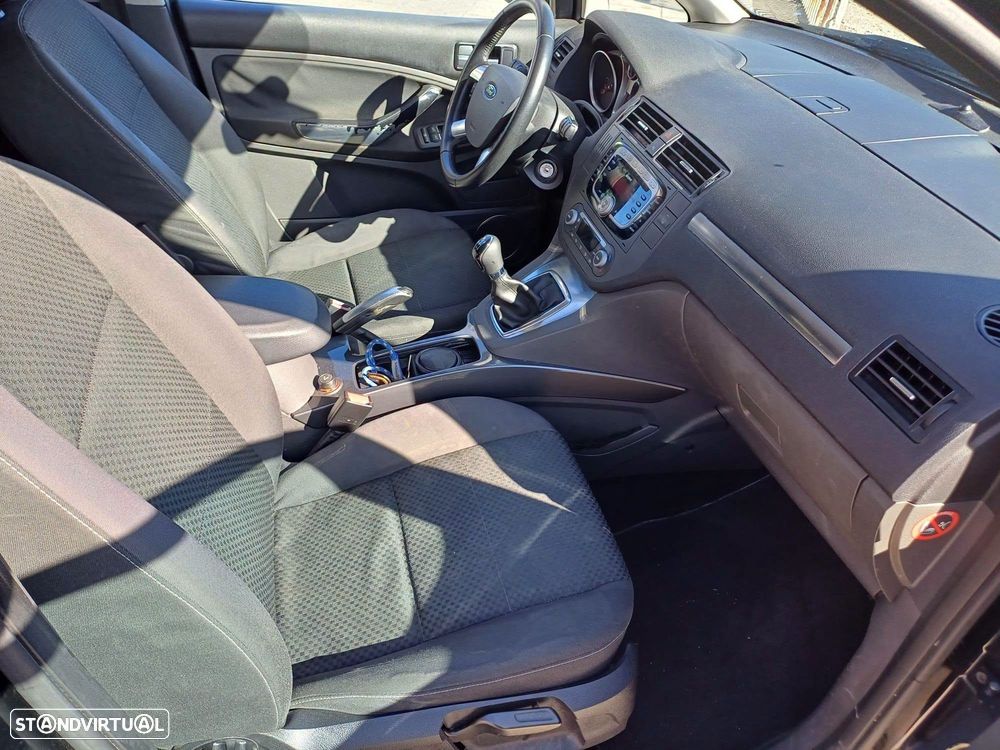 Ford C-Max - 8
