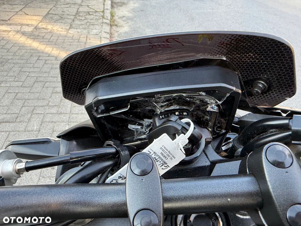 Honda Hornet - 11