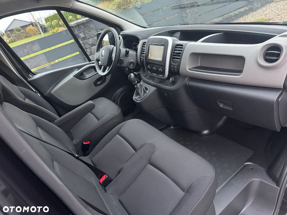 Renault TRAFIC - 9
