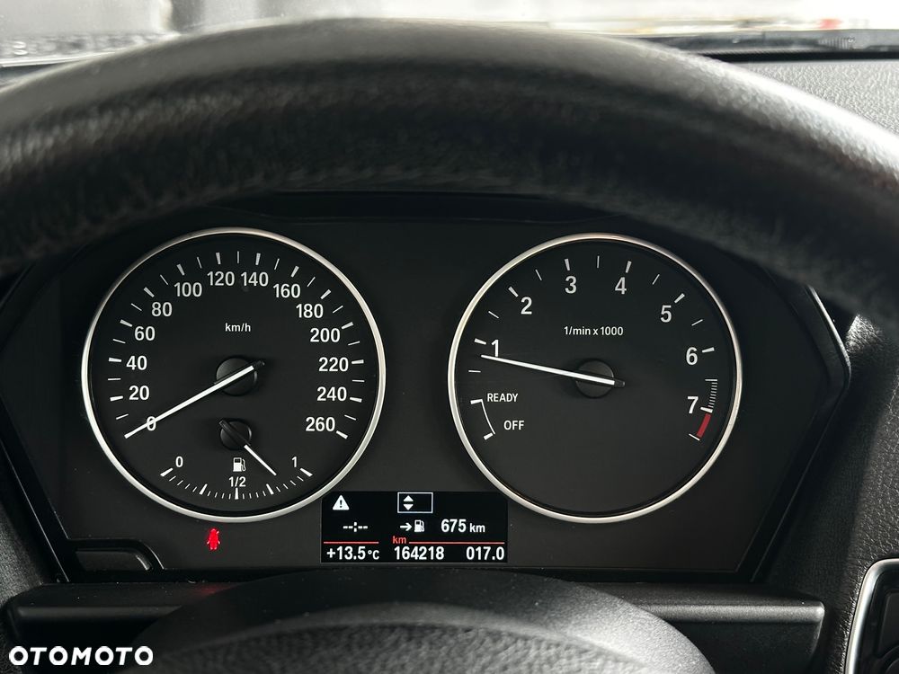 BMW Seria 1 116i - 28