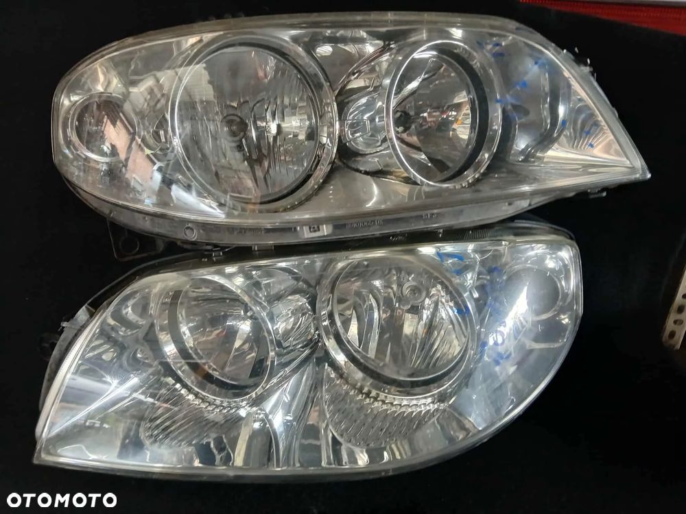 Fiat Punto II Lift Lampa przednia lewa, prawa - 1