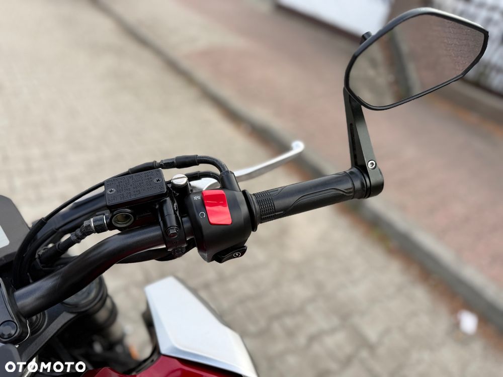 Honda CB - 22