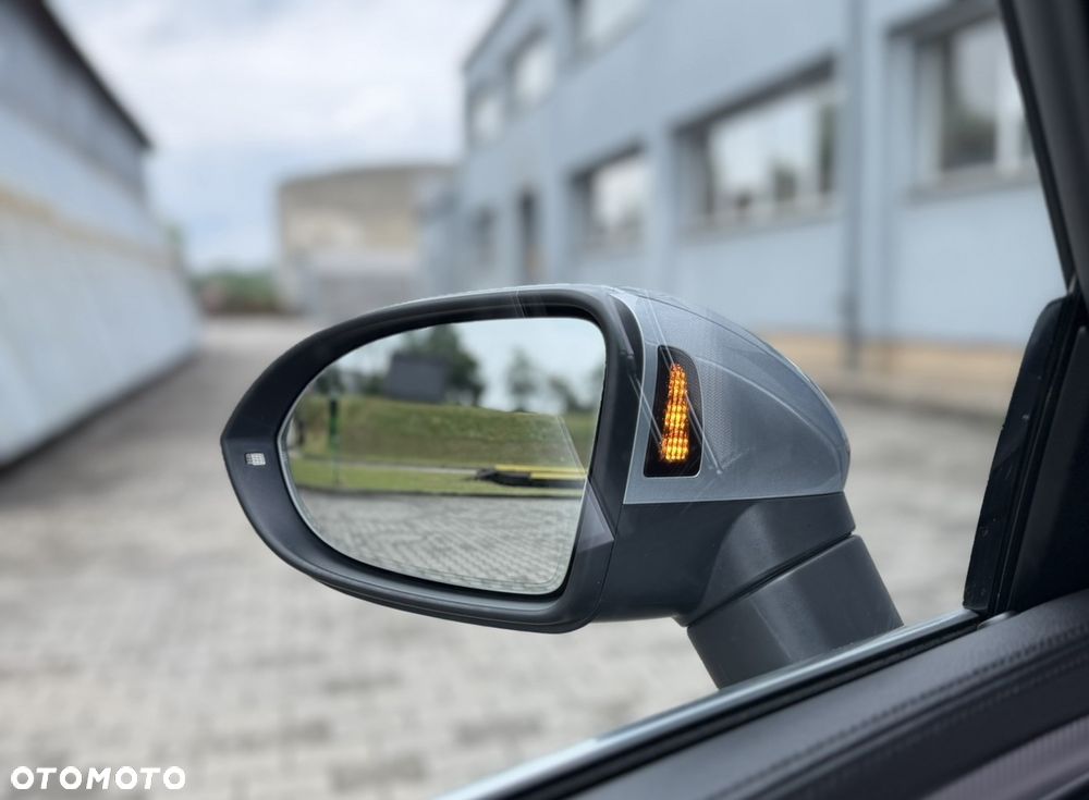 Volkswagen Arteon 2.0 TSI DSG R-Line Edition - 38