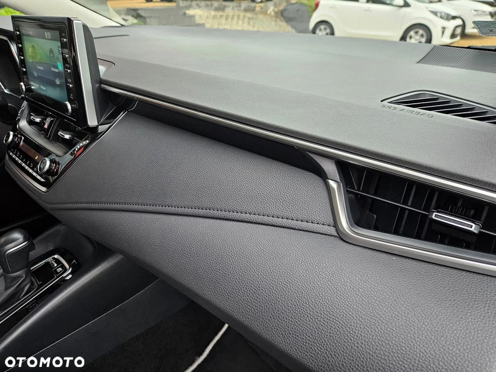 Toyota Corolla 1.8 Hybrid Comfort - 13