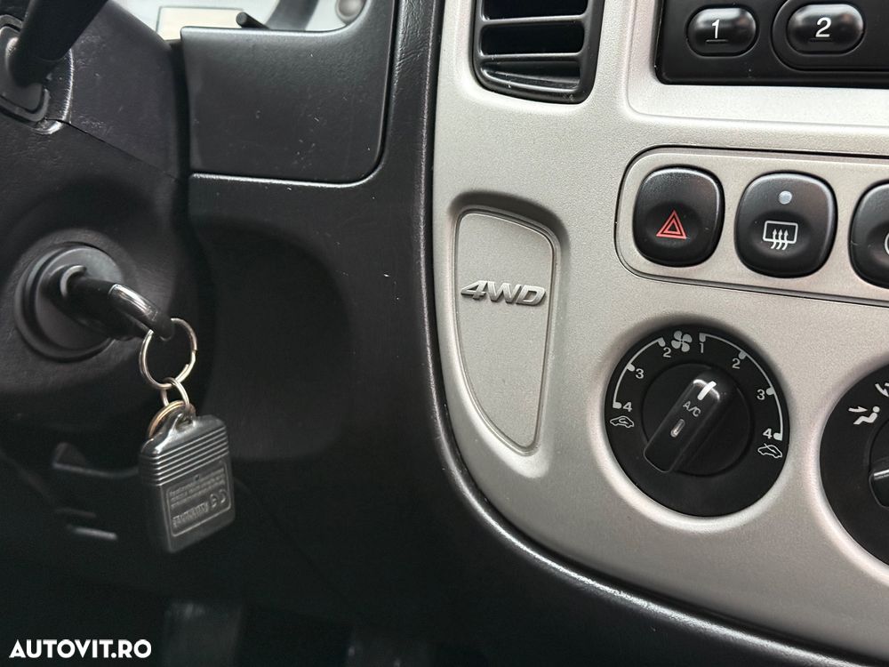 Ford Maverick Highclass - 9