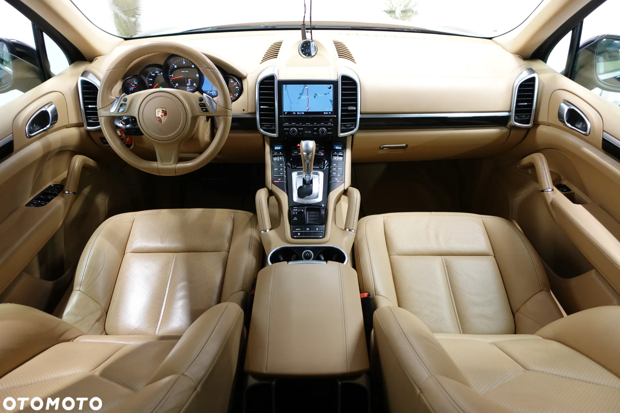 Porsche Cayenne Diesel Platinum Edition - 33