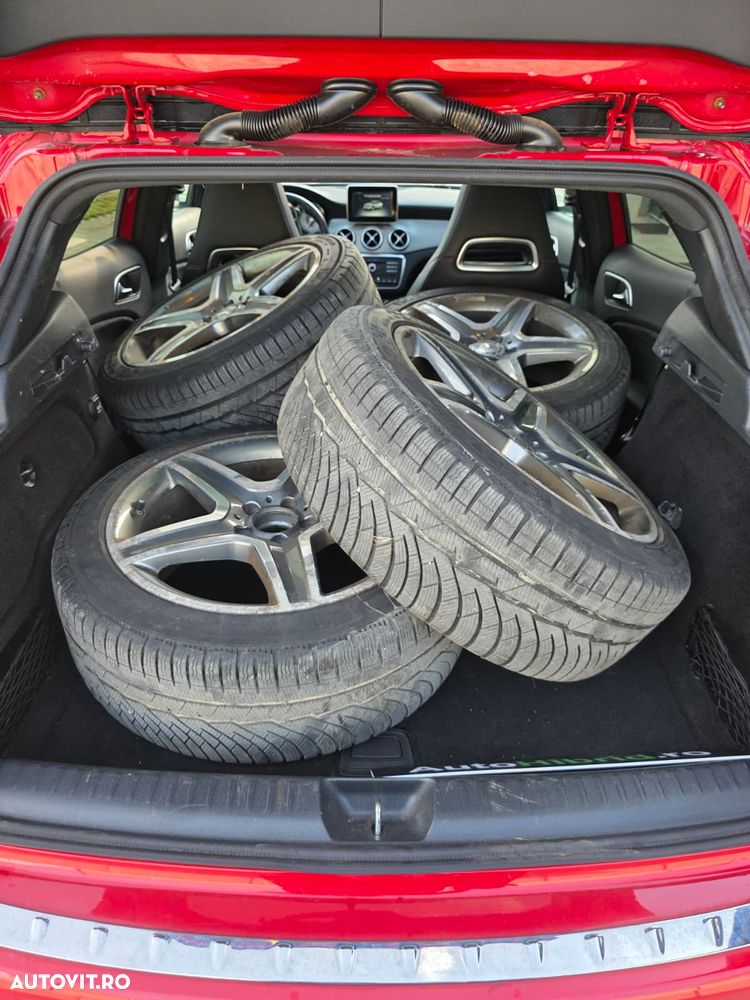 Mercedes-Benz GLA 200 d Aut. - 23