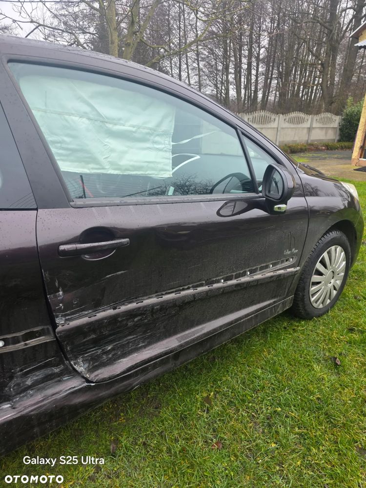 Peugeot 207 75 Urban Move - 13