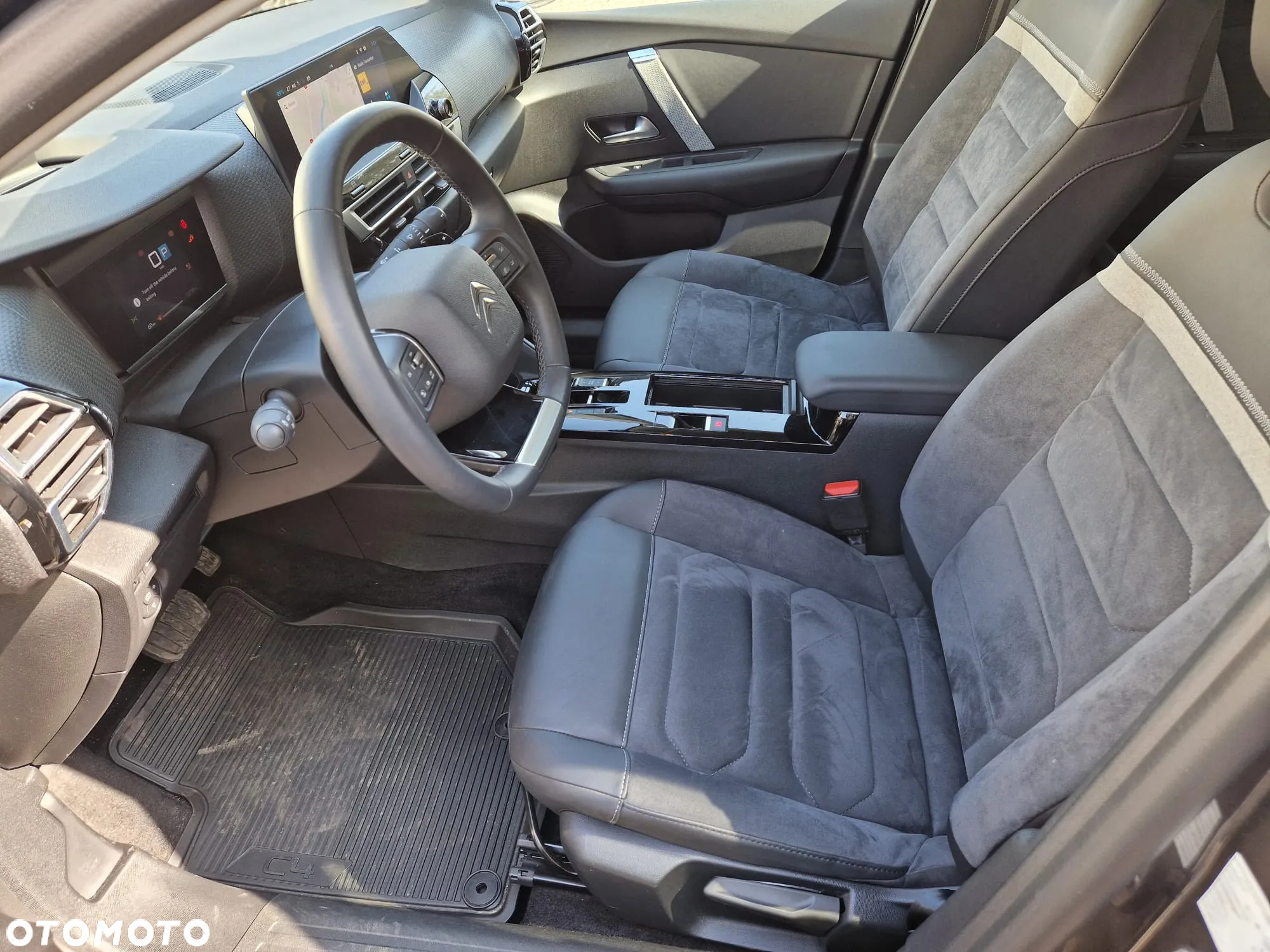 Citroën C4X 1.2 PureTech Max S&S EAT8 - 18