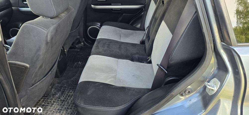 Suzuki Grand Vitara - 8