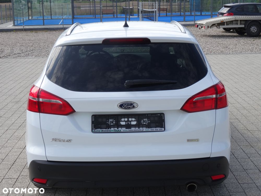 Ford Focus - 8