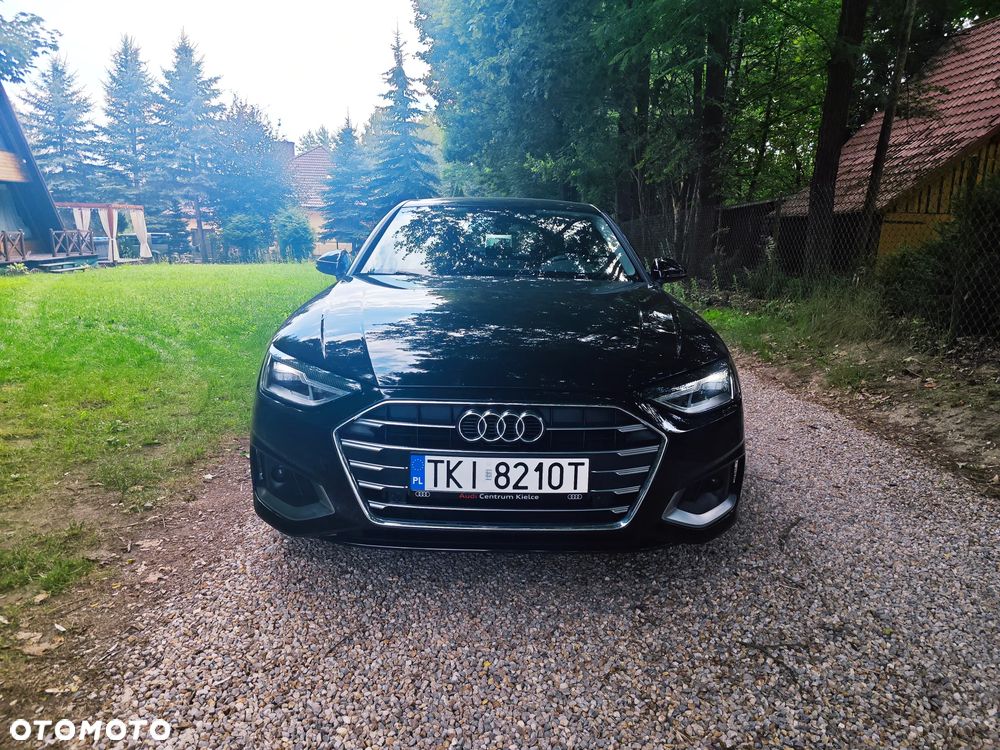 Audi A4 Limousine - 3