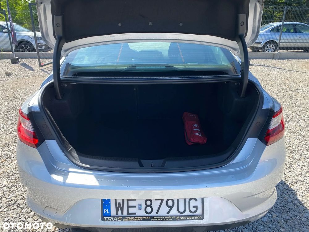 Renault Megane 1.6 SCe Zen - 22