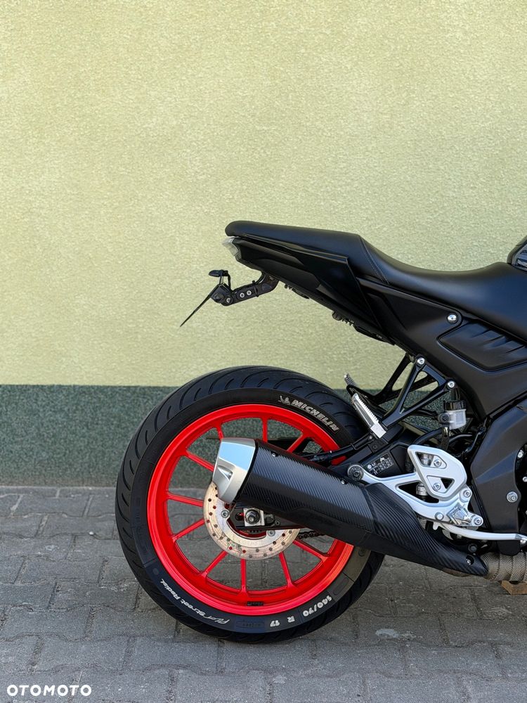 Yamaha MT - 9