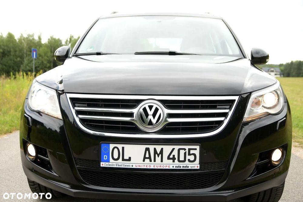Volkswagen Tiguan - 12