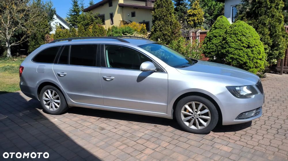 Skoda Superb 2.0 TDI Active - 3