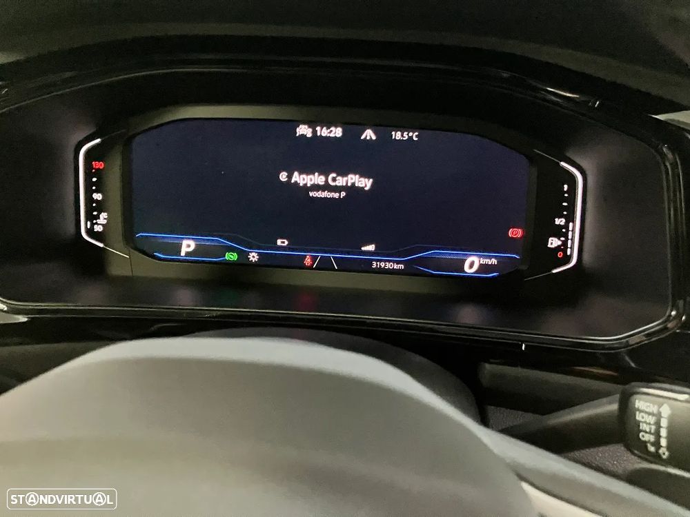 VW T-Roc 1.5 TSI R-Line DSG - 25