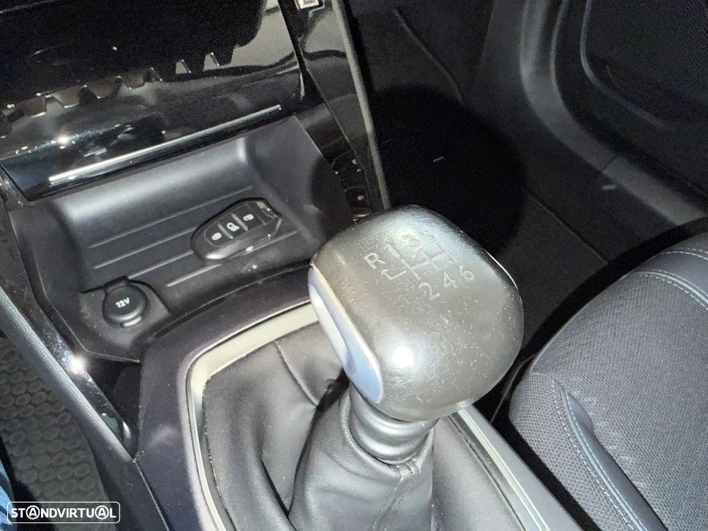 Peugeot 2008 PureTech 100 Stop&Start Allure Pack - 28