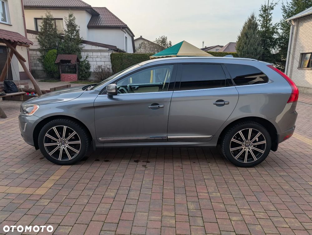Volvo XC 60 T6 AWD Geartronic Inscription - 4