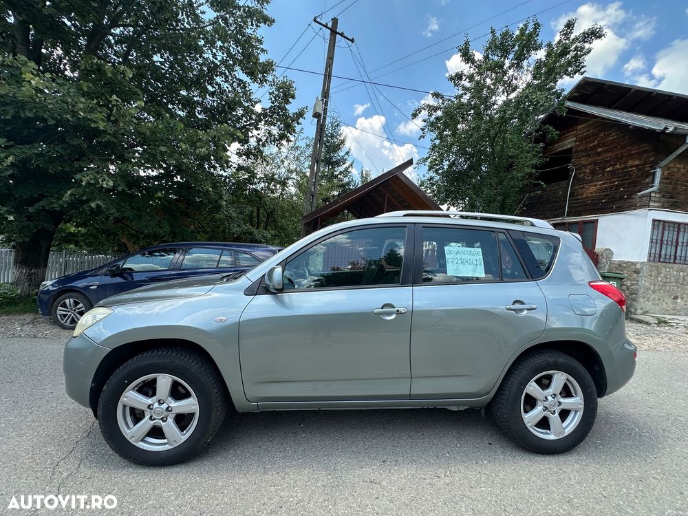 Toyota RAV4 2.0 Aut Confort - 7