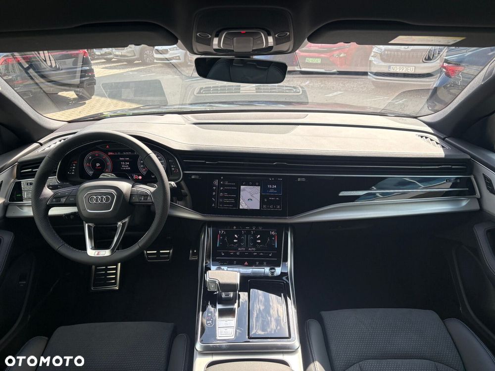 Audi Q8 - 11