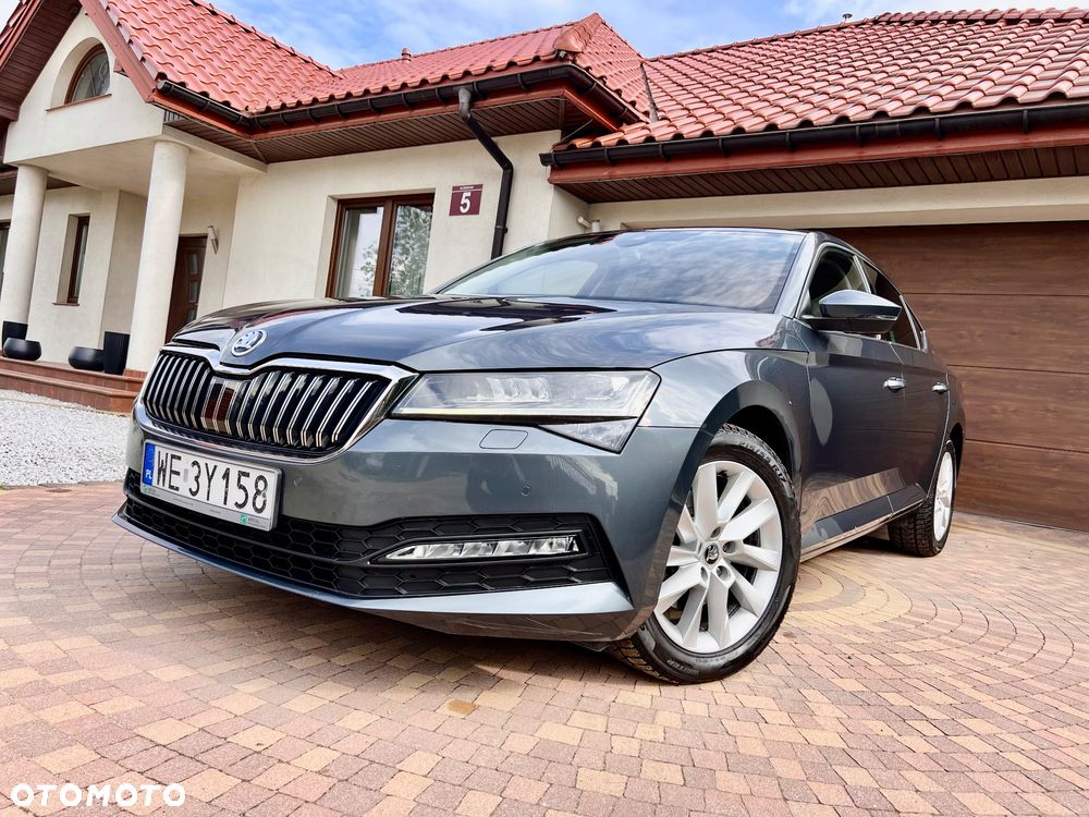 Skoda Superb ver-2-0-tdi-scr-ambition-dsg - 12