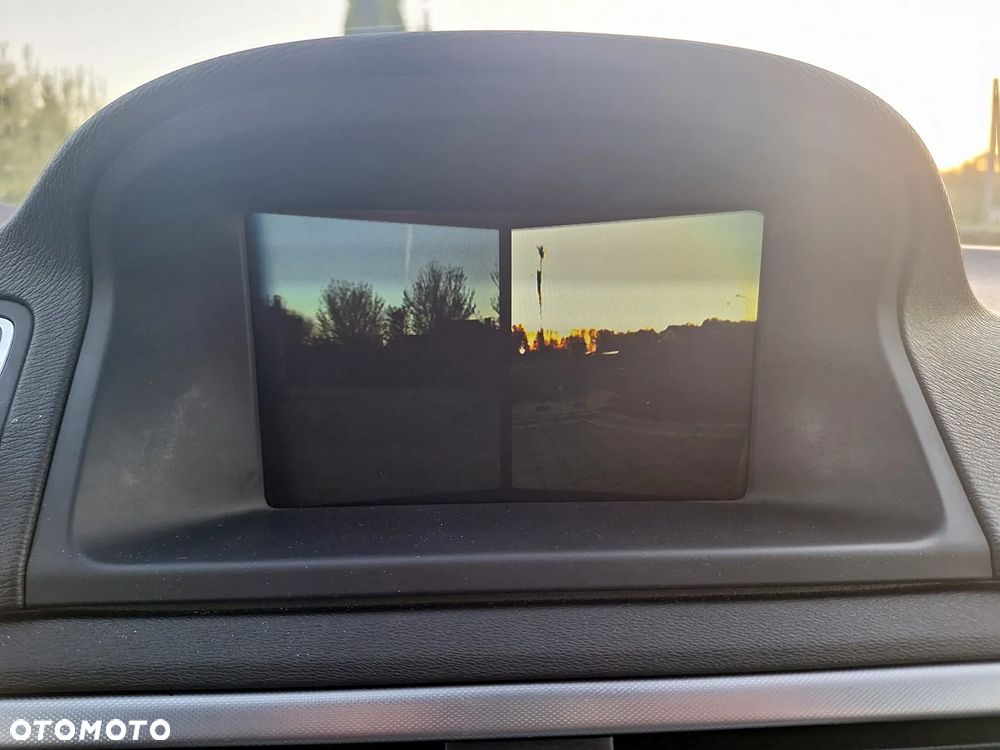Volvo V70 T4 Momentum - 33