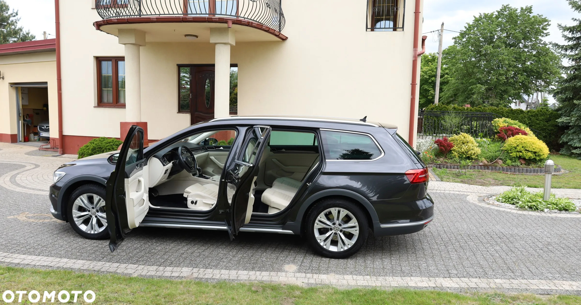 Volkswagen Passat Alltrack 2.0 TSI BMT 4Mot DSG - 11