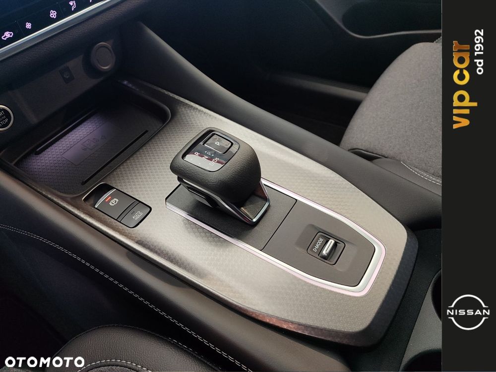 Nissan Qashqai 1.3 DIG-T MHEV N-Connecta Xtronic - 8