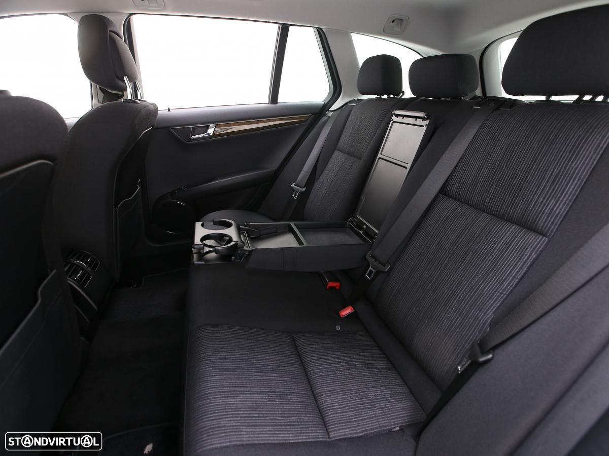 Mercedes-Benz C 220 CDi Avantgarde BlueEfficiency - 12