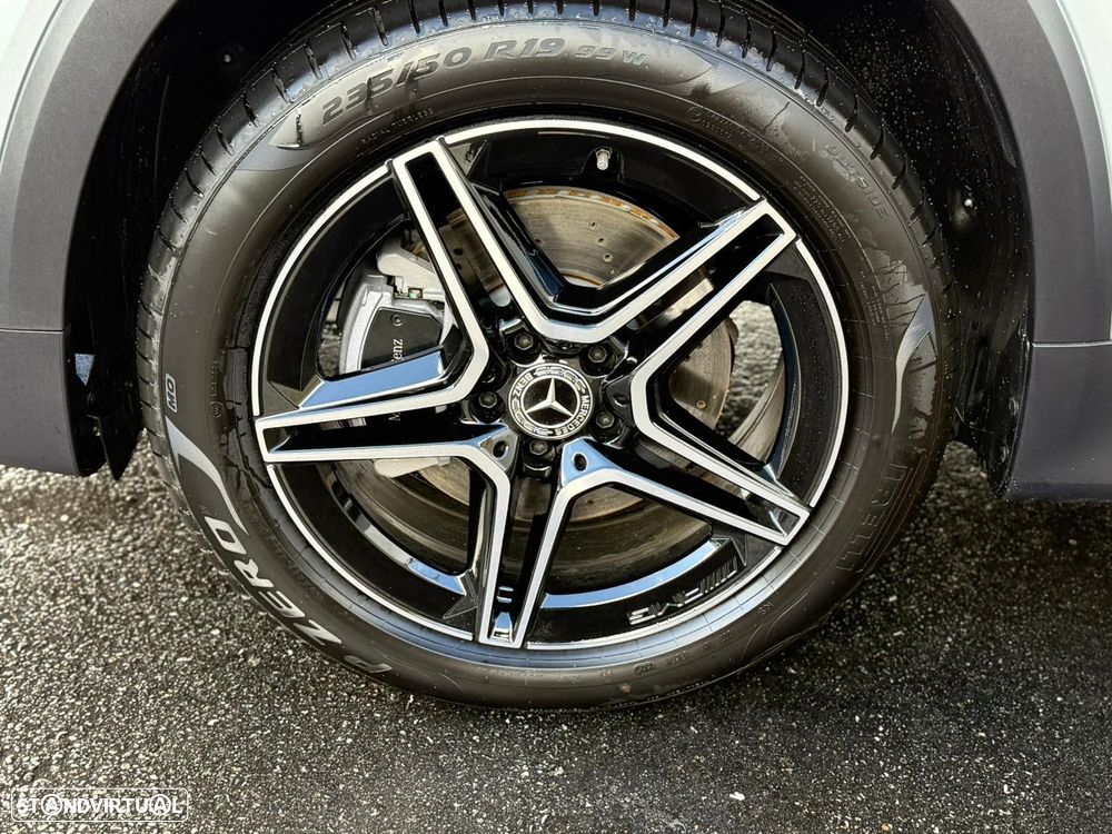 Mercedes-Benz GLB 200 d - 21