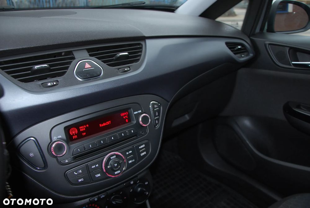 Opel Corsa 1.4 Enjoy - 22