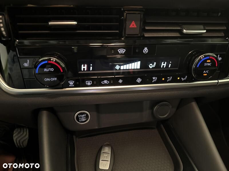 Nissan Qashqai 1.3 DIG-T N-Connecta - 17
