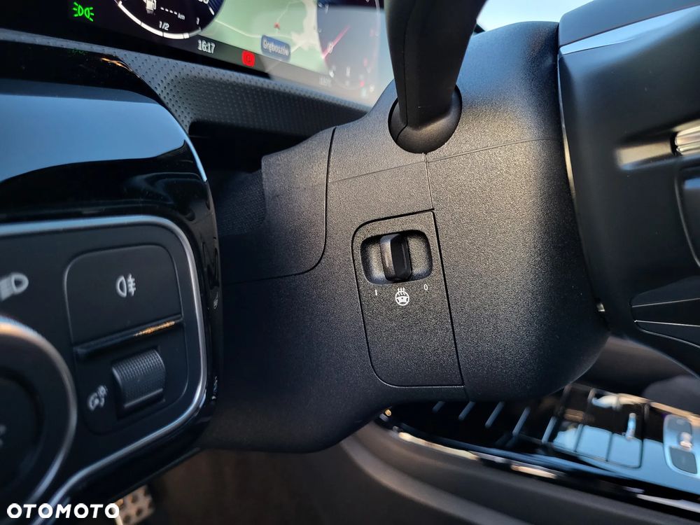 Mercedes-Benz CLA 220 d AMG Line 8G-DCT - 26