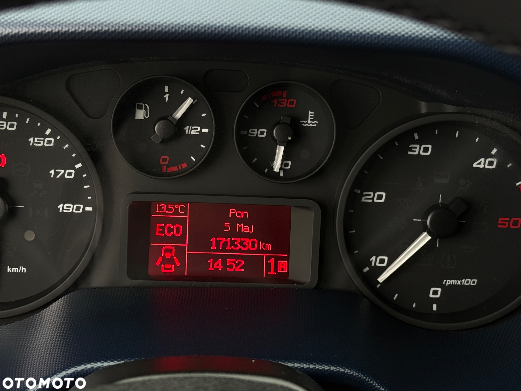 Iveco DAILY 35-160 160KM Hi Matic *Resor+Poduszka* 8 E.Palet Kontener * Izoterma +Winda 750KG BOGATA Opcja Wyposażenia!!! - 21