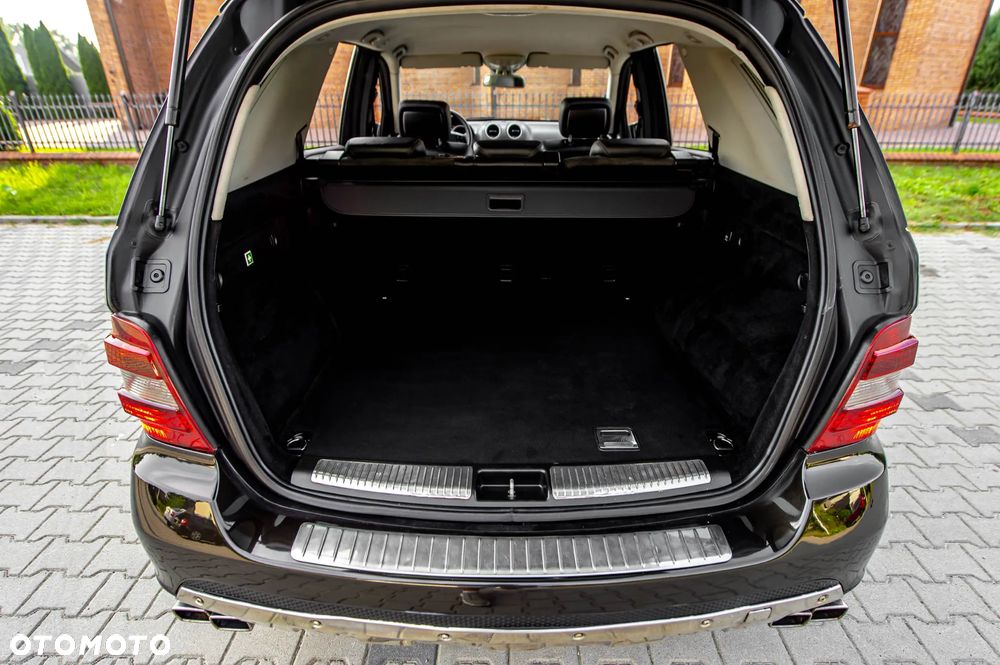 Mercedes-Benz ML 280 CDI 4Matic 7G-TRONIC Edition 10 - 20